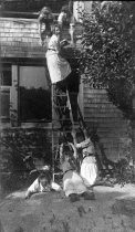 Young women at the Harvey Klyce home, date unknown