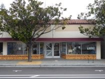 Miller Avenue (number 369) storefront, 2017