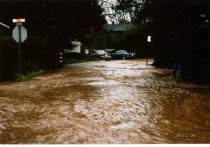 2005 Mill Valley flood at La Goma & Miller towards Locust, 12/30/2005