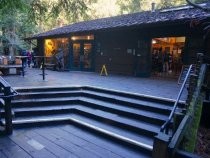 Muir Woods visitor center steps, 2019