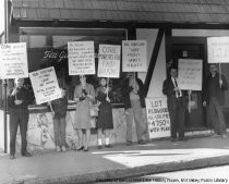 Picket line durring the civil rights movement, 1964