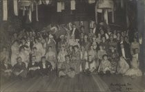 Outdoor Art Club group photograph, New Year's Eve, 1921