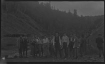 Large group at Cataract Gulch, 1918