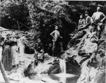 Lundquists and others at Three Wells Park, circa 1890