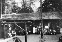 Guests and employees at Muir Woods Inn, circa 1920