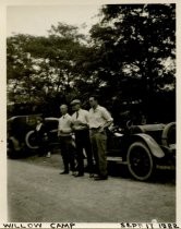 Dipsea Race spectators near Willow Camp, 1922