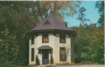 Octagon House