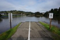 Multiuse Pathway near East Blithedale Avenue inundated by king tide, 2017