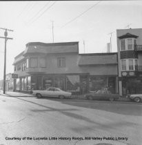 Shops at the foot of Throckmorton Avenue, 1967