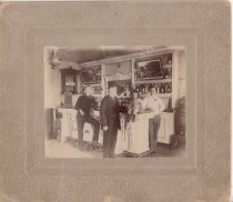 The Louvre Bar, 1900