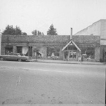 Throckmorton Avenue, 1967