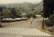 Donna Andrews making the final turn of the Dipsea Race, 1980