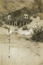 Unidentified house, date unknown