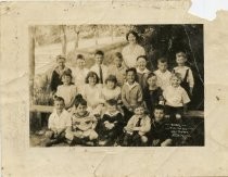 Mill Valley elementary school first grade class, 1924