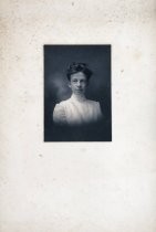 Portrait of Huntoon Family member, cica 1900