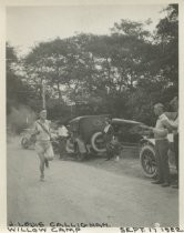 Dipsea Race runner near Willow Camp, 1922