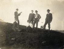 Lundquists, Sackses, Mr. Piater and Mr. Kasteagrew (?), 1908