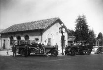 Lytton Square, four-sided clock, circa 1929