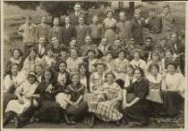 Summit School students with teacher Bell Abraham, 1914-0-21