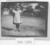 Young girl, unidentified, 1901