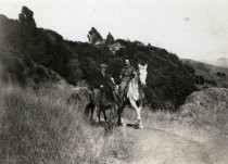 Uniden family horseback riding on Mt. Tamalpais