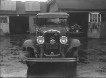 Dodge at a Mill Valley garage, 1930