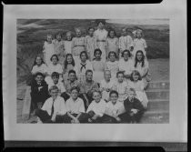 Summit School 5th and 6th grade classes, circa 1922