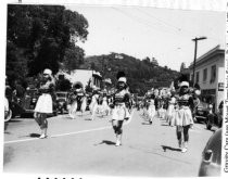 Parade up Throckmorton toward Old Mill Park, circa 1940s