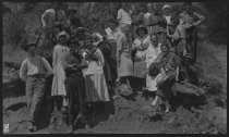 Group photo at Lake Lagunitas with people standing, 1918