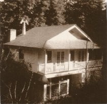 Photograph of the Old Reed home before the latest remodel, circa 1950