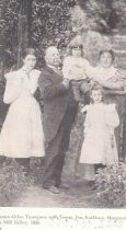 Portrait of Thompson Family, 1898