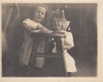 Portrait of Ernestine Wood & Mariann Bernhardt, circa unknown