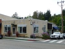 East Blithedale Avenue (number 226) commercial building, 2016