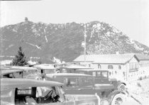 New Summit Tavern with autos in foreground, circa 1935