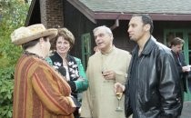 Jan Wahl, Pam Hamilton, Ismail Merchant, and Aasif Mandvi, 2001