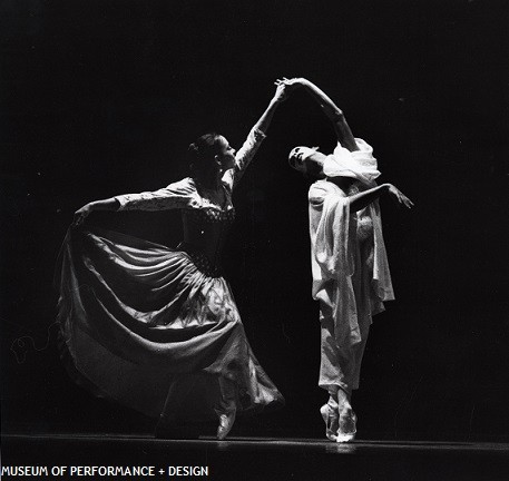 Evelyn Cisneros and another dancer in Smuin's Hearts, 1986