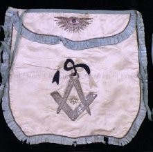 Apron, Fraternal