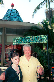 Sara Velas & Huell Howser at the Wake for the Tswuun-Tswuun Rotunda