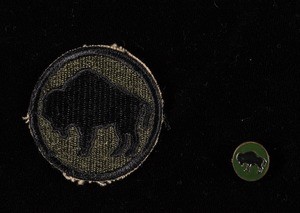 92nd division shoulder patch and pin