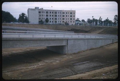 Construction of freeway ramp