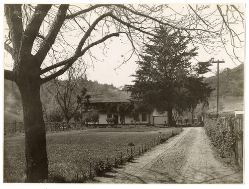 View of ranch house