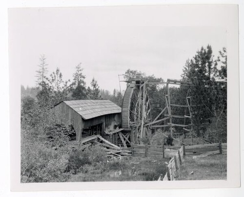 View of a mill on the road to Yosemite