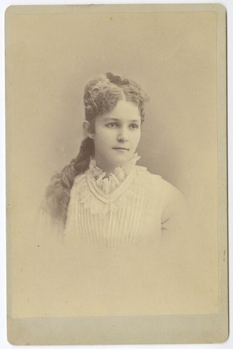 Mrs. Helen N. (White) del Valle