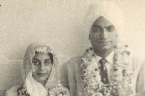 Wedding Picture of Veena Singh and her husband