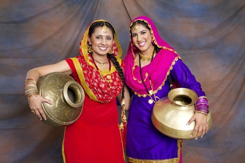 Adult Giddha Performers