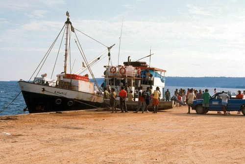 Santo Wharf Scene