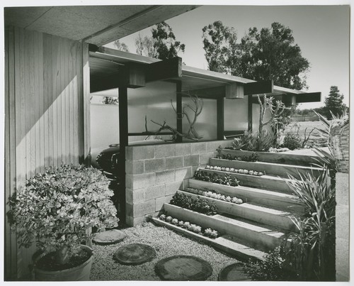 Smith and Williams: Farris house (San Gabriel, Calif.)