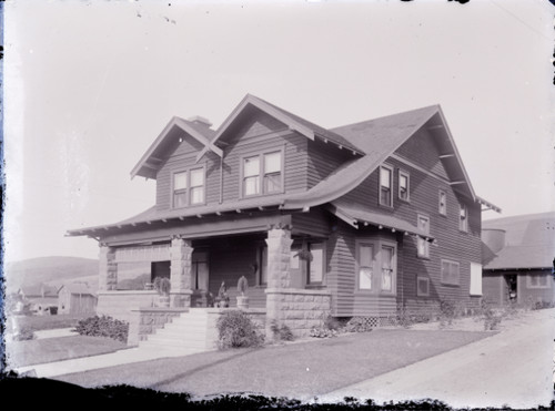 House at Hemlock and Main