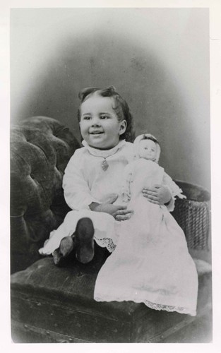 Pansy Augusta Brewster, Baby Portrait