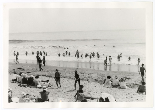 Bathers at Pierpont Beach